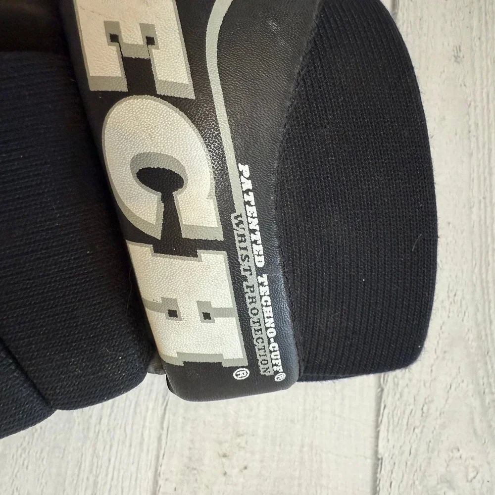 Itech‎ Youth HG-110 Ice Hockey Gloves